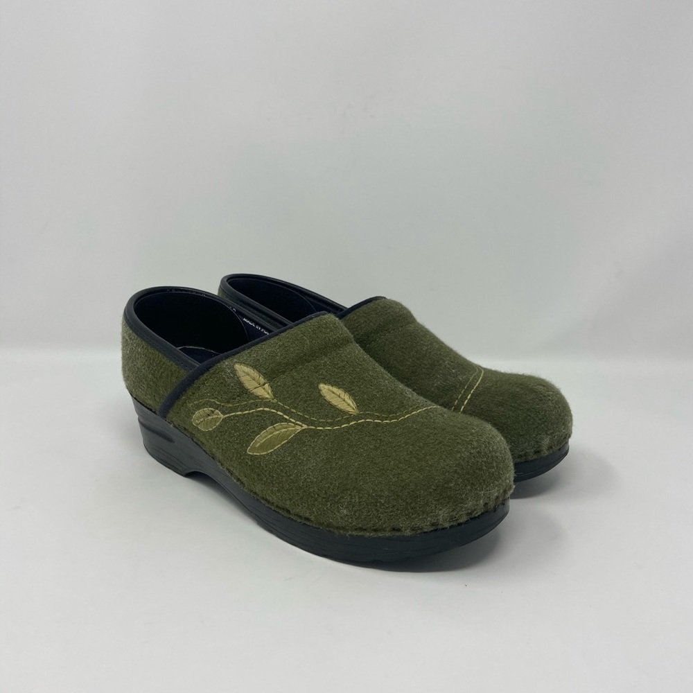 Dansko Wool Leaf Design Professional Comfort Clogs